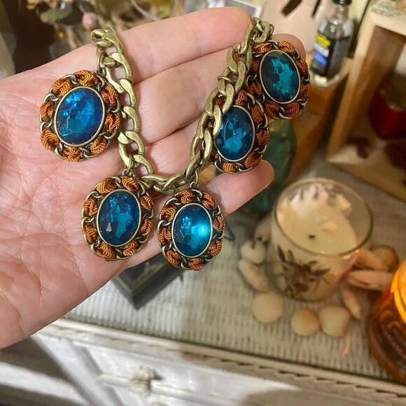 Vintage Chunky Chain Blue Crystal Statement Necklace - Picture 2 of 10
